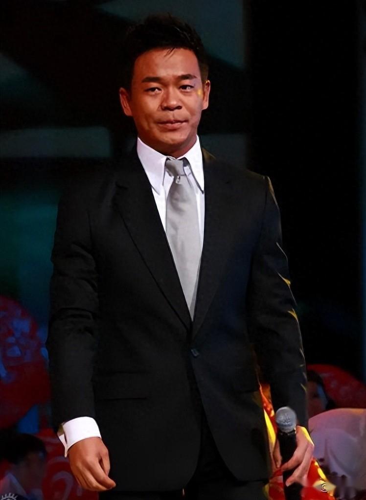 孙浩:26岁上春晚走红,得罪杨坤20年不说话,55岁至今未婚没孩子