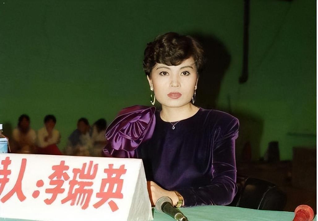 回顾零失误的国脸级主播李瑞英却在退休后惹众怒她经历了什么