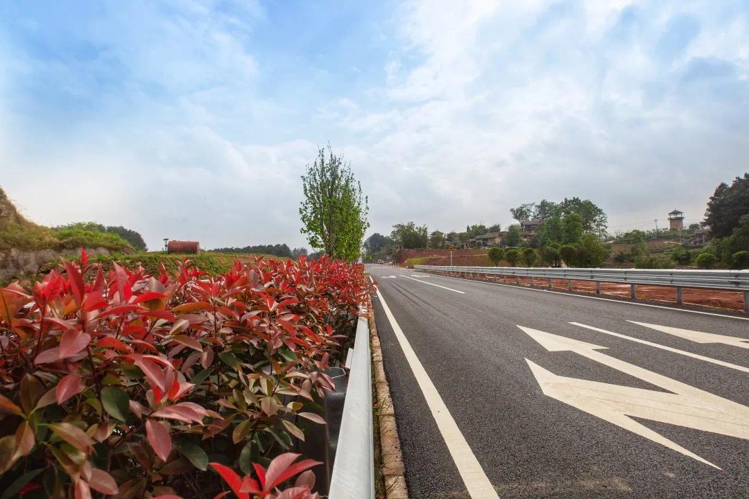 南北大道打通企业运输"新通道"