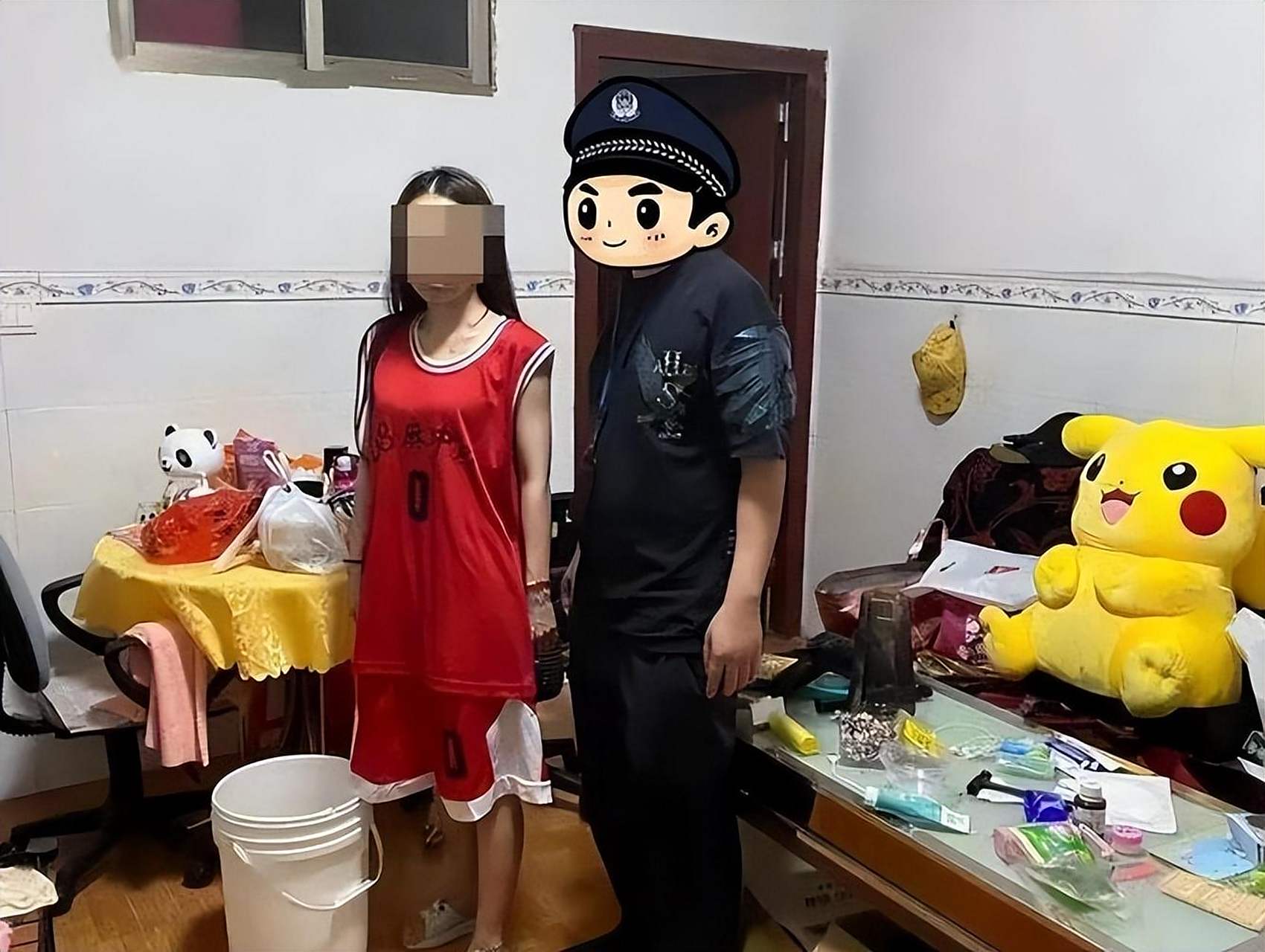 北京警方逮捕四名卖淫女,都是哺乳期的妈妈,为奶粉钱走上这条路  近日