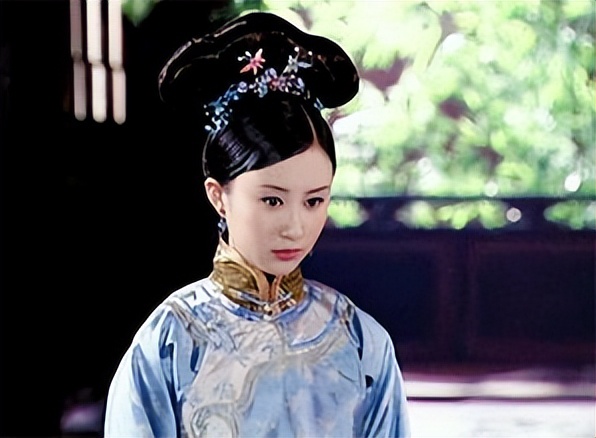 清宫美人别乱演!16位完美驾驭旗头造型的女星,港台仅3人入榜