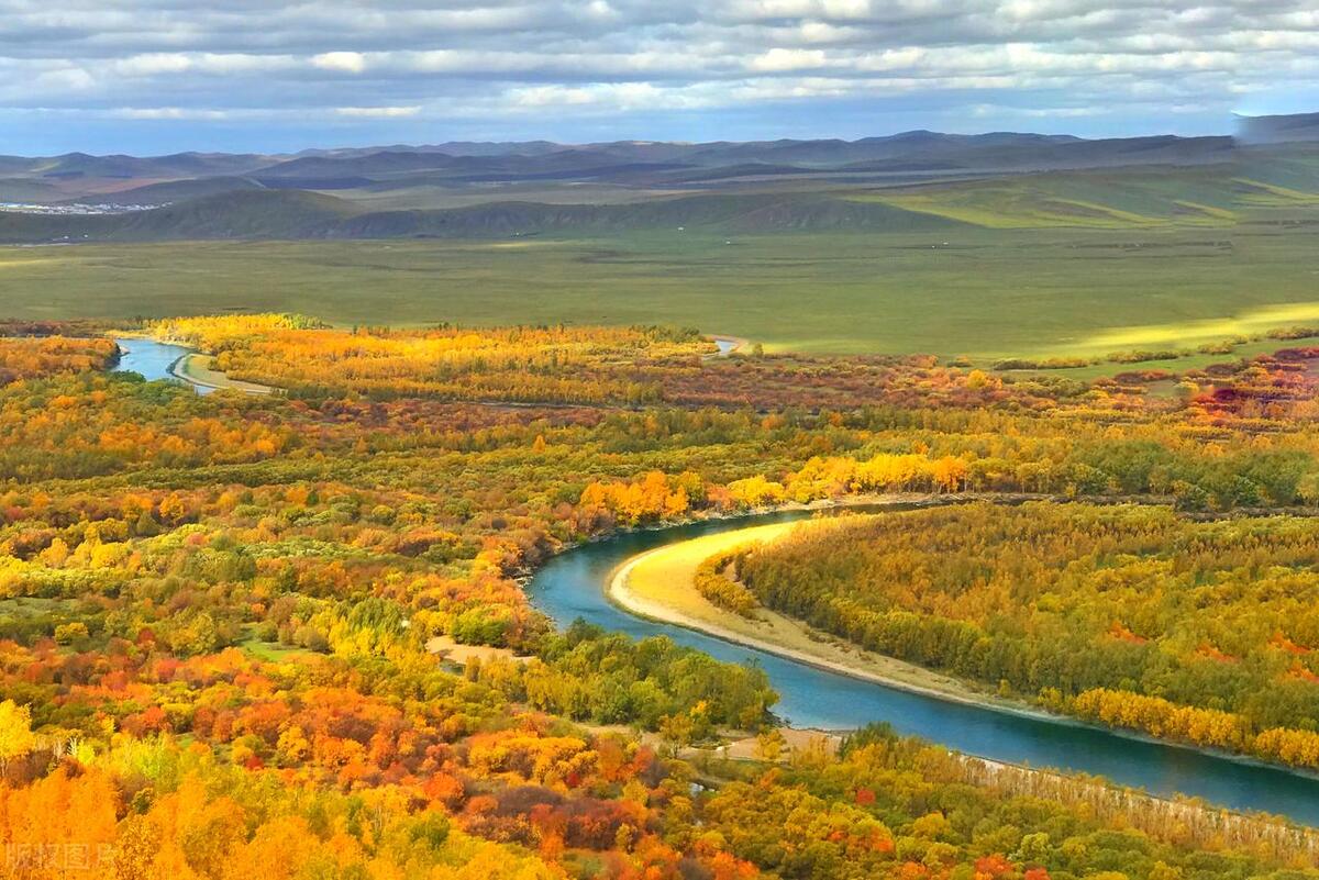 秋天天气转凉的暖心文案:凉风习习扫暑气,天凉莫忘添衣裳