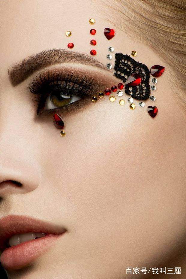 献上一组超美的眼睛:逆天的容貌配上唯美的眼神,你就是那个对的人!