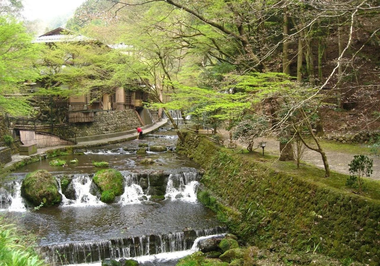 湖北恩施旅游必去十大景点有哪些好玩的地方周边自驾游好去处