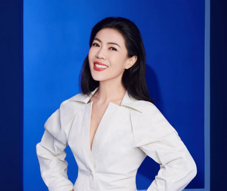 从坐潘石屹大腿到独自看秀苏芒曾经有多嚣张现在就有多可怜