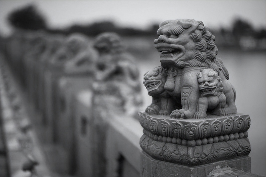 卢沟桥上的石狮子,明明纹丝不动,为什么几百年来没人能数得清?