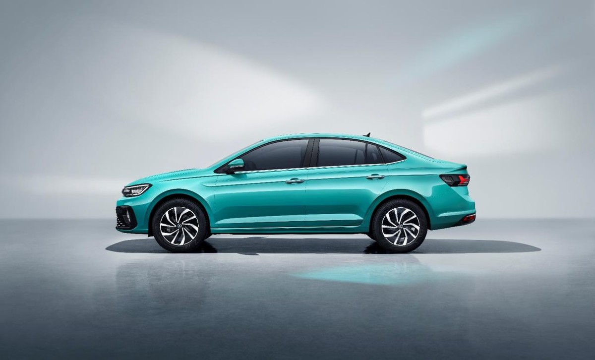 朗逸新锐上市入门版仅9.999万,和宝来传奇谁值得选