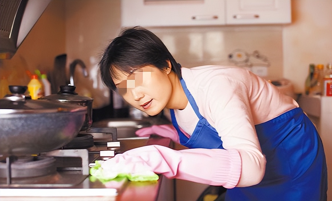 天津保姆杀人案回顾:20岁女儿"笑死",妈妈扮保姆200天复仇