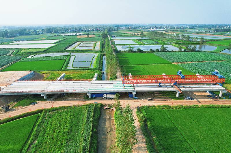 武汉至松滋高速仙桃至洪湖段累计完成投资41.5亿元