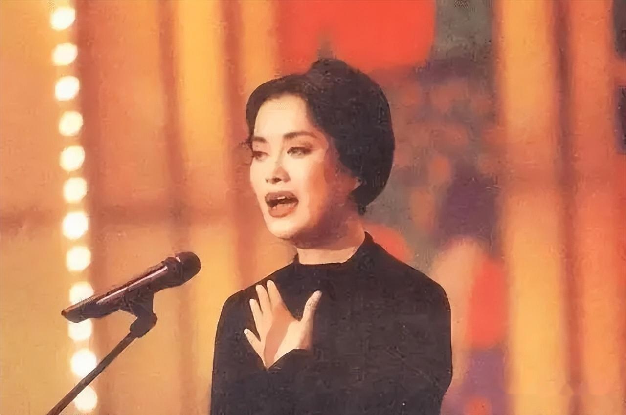 重返舞台金炜玲巅峰再现她如今过得怎样了