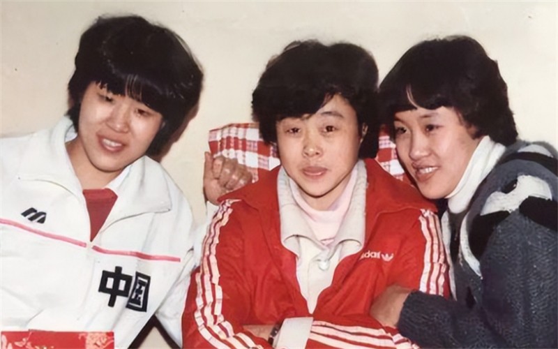 张蓉芳与胡进:一对悲壮传奇的排球夫妻,大半生分居的泪与痛