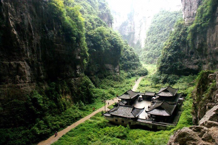 重庆有一景区颇具民族风情,有超多游玩项目,还是5a景区,超好玩