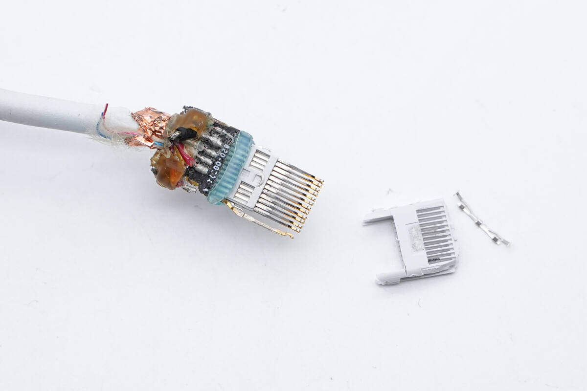 60w快充,苹果线下店usb-c快充防盗数据线拆解