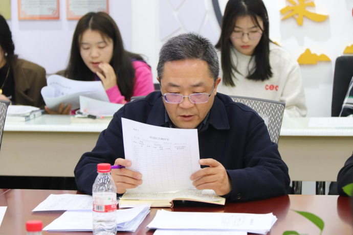 玉溪长水实验中学支部召开2022年度组织生活会和民主评议党员大会