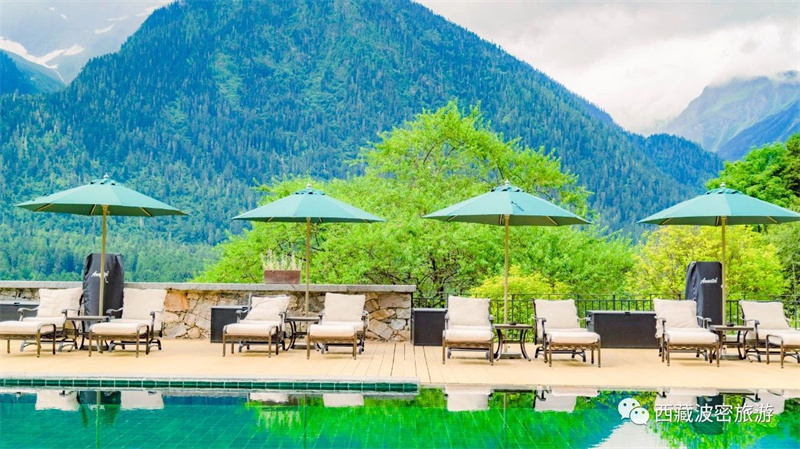 初秋,住进波密松赞林卡酒店,感受藏于森林冰川之间的古乡之美!