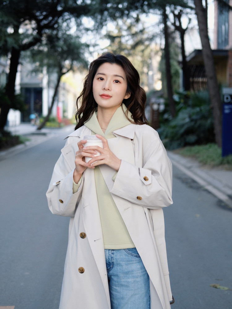 日剧中的女主穿搭,甜美,干净,简约,时尚