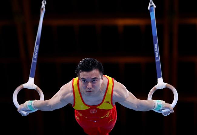 为何体操没有男子平衡木?男女间的身体差异,曾造成过一场悲剧