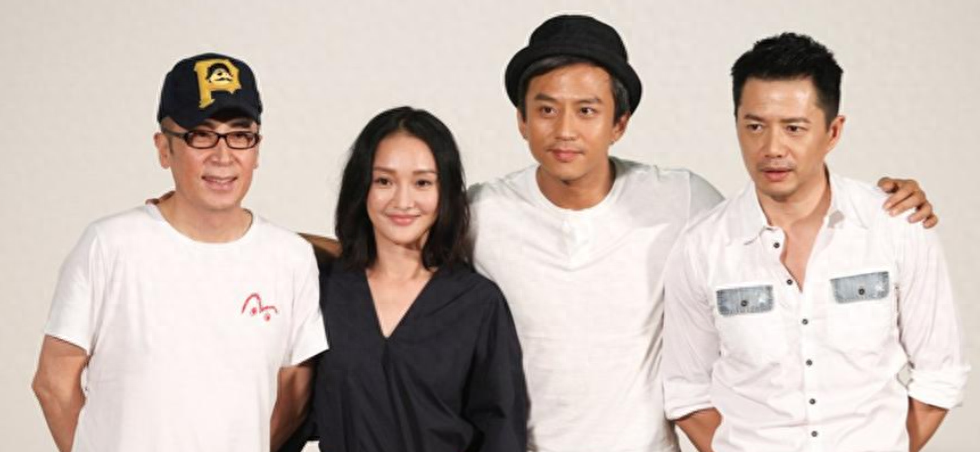 到北京后,导演见到王凯,导演一眼看出王凯是一个当演员的好苗子,不仅