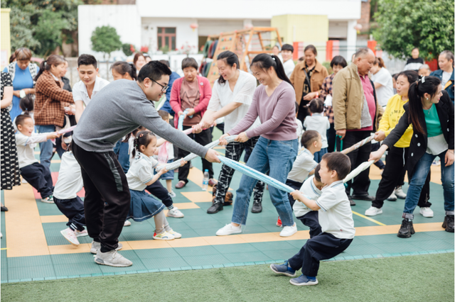 高店中心幼兒園舉行首屆