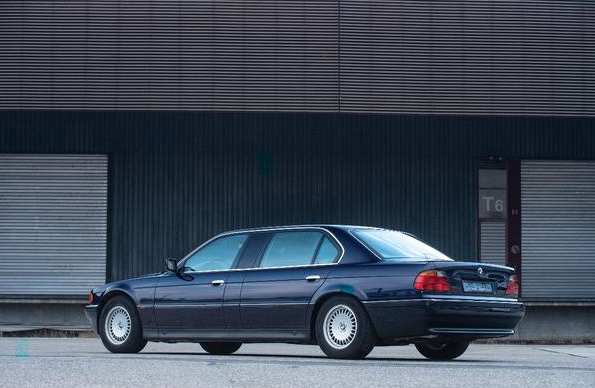 最接近劳斯莱斯的宝马,bmw e66 760li