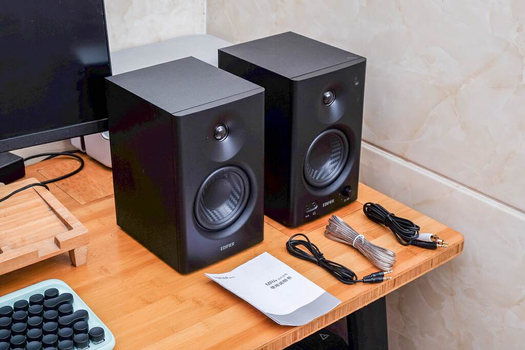 强化方向对了?漫步者mr4监听音箱试玩:真好听真上头!