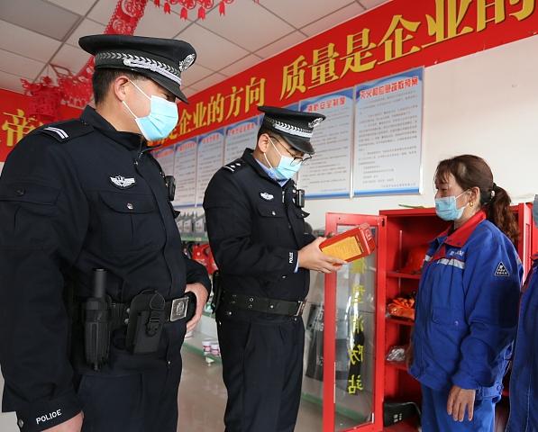 "砸别人饭碗"者,或要被砸"饭碗":各地清理整治城管,辅警