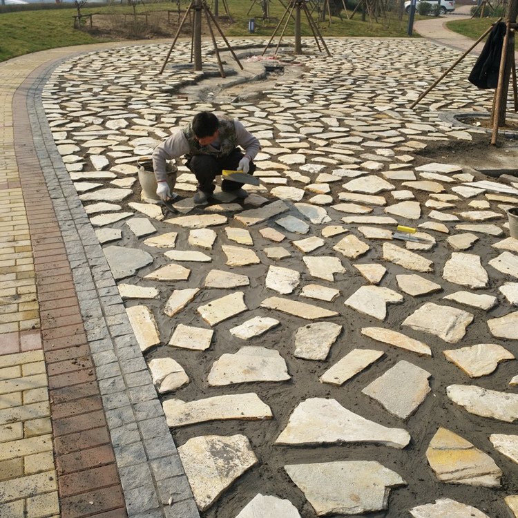 碎拼石材怎么铺装?施工步骤是怎样的?