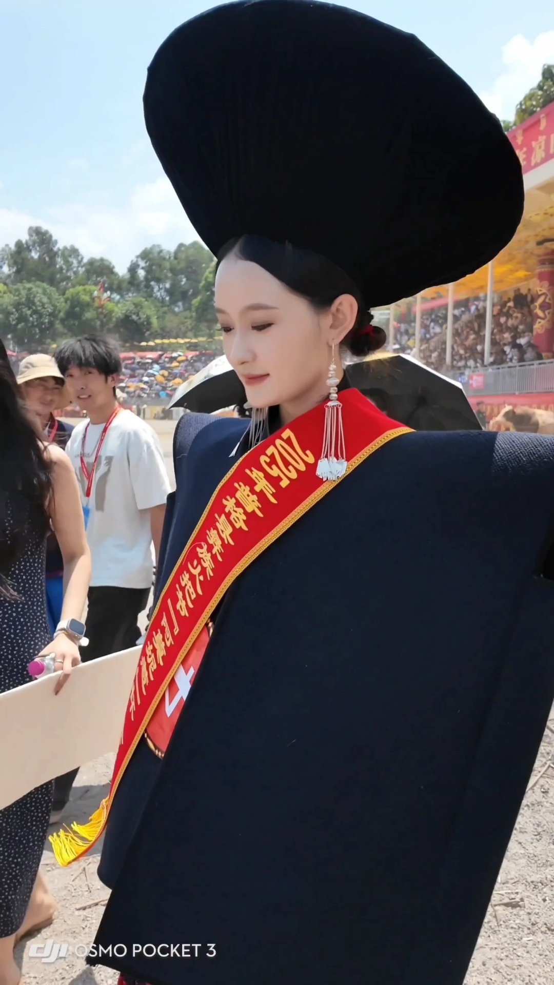 2025普格县彝族火把节传统选美大赛,阿莫尼惹杯冠军金索玛