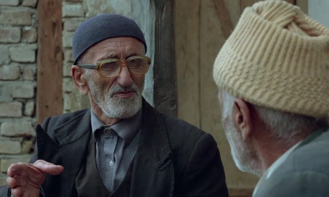 豆瓣8.8,电影大师带你找回最纯真质朴的童年