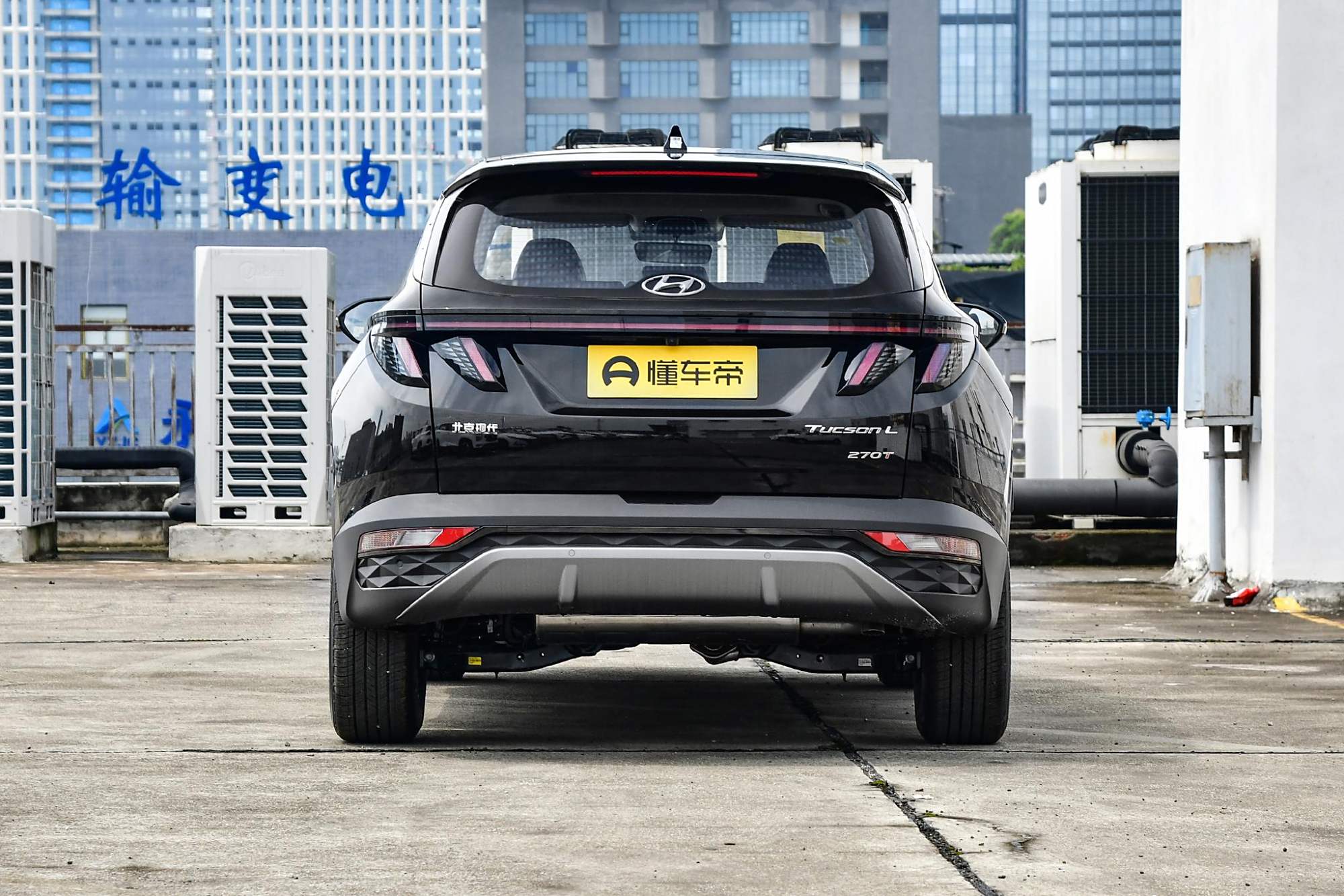 轿车后盖车型有哪些 轿车后盖车型有哪些