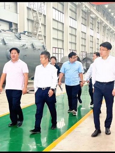 9月27日 安阳市委常委,滑县县委书记李明东 莅临华泰集团调研指导工作