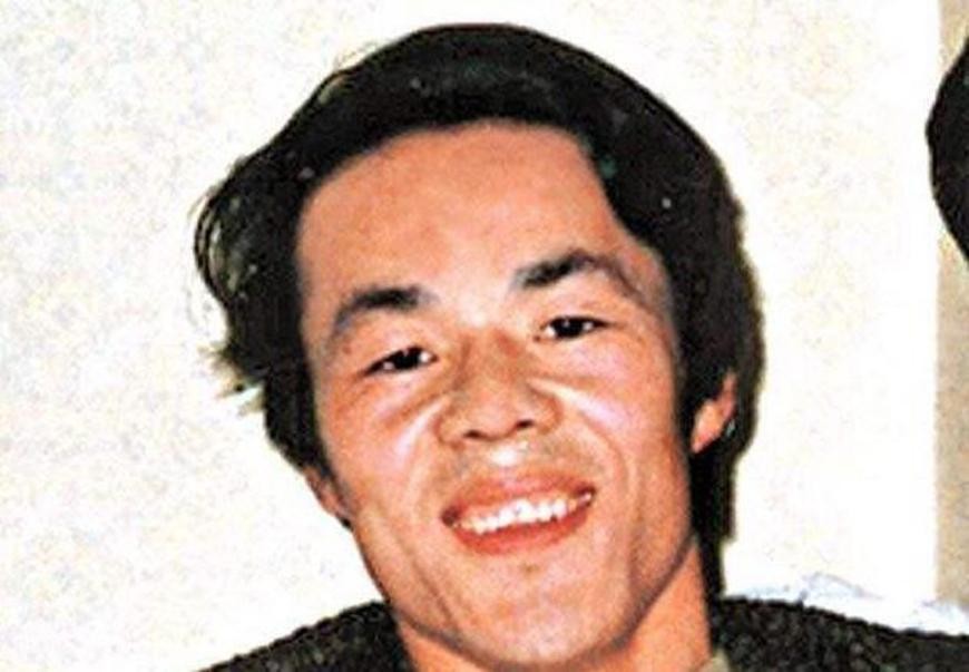 中国"特异功能"第一人——"气功大师"张宝胜的江湖路