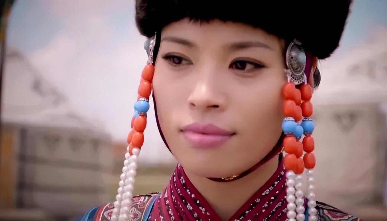 蒙古国仅有300万人口,近六分之一都是寡妇,她们的男人都去哪了