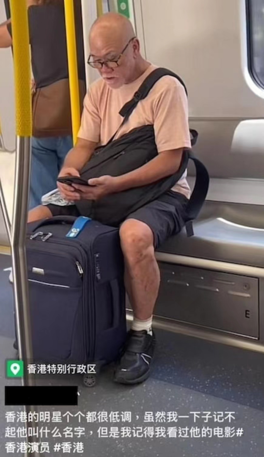 接地气!港星郑恕峰被网友偶遇独自搭地铁,获赞贴地不似内地明星