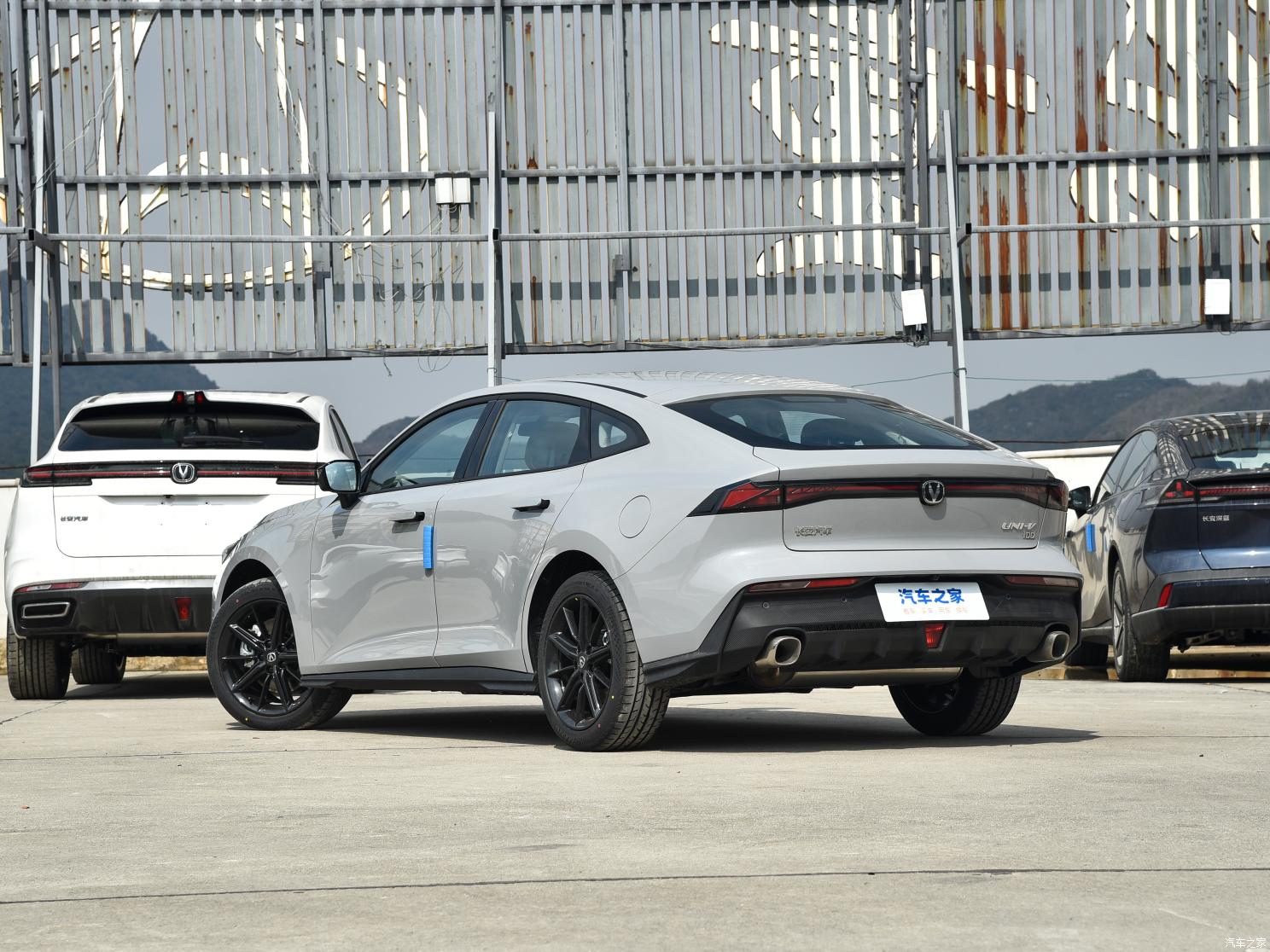 15.19万 长安uni-v 智电idd新车型上市