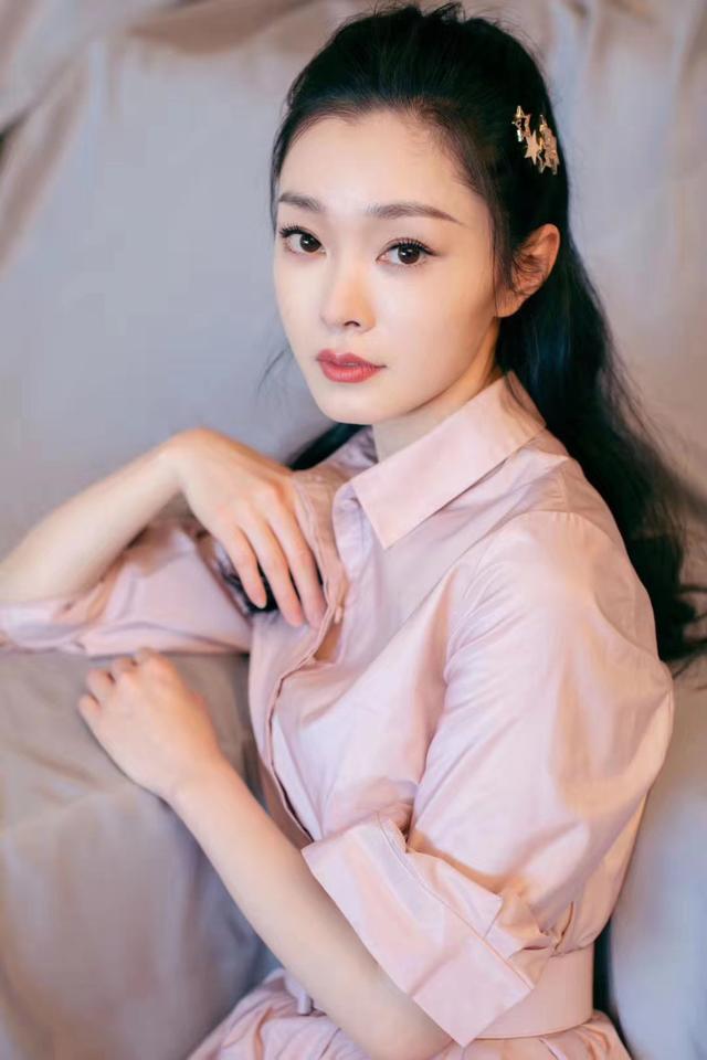 谈一谈,聊一聊,我们湖北荆门籍的这个演员叫宋轶!