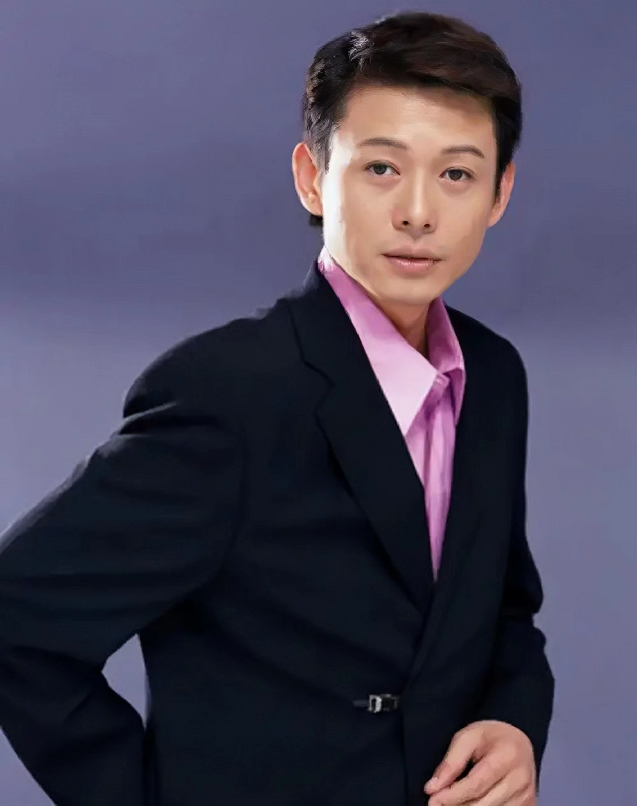 "星二代"程前:从搬运工到知名主持人,离开央视后他去哪了?