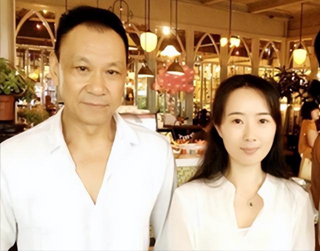 演员王学圻:与相伴40年的妻子两次对簿公堂,晚年却坦言愧对儿子