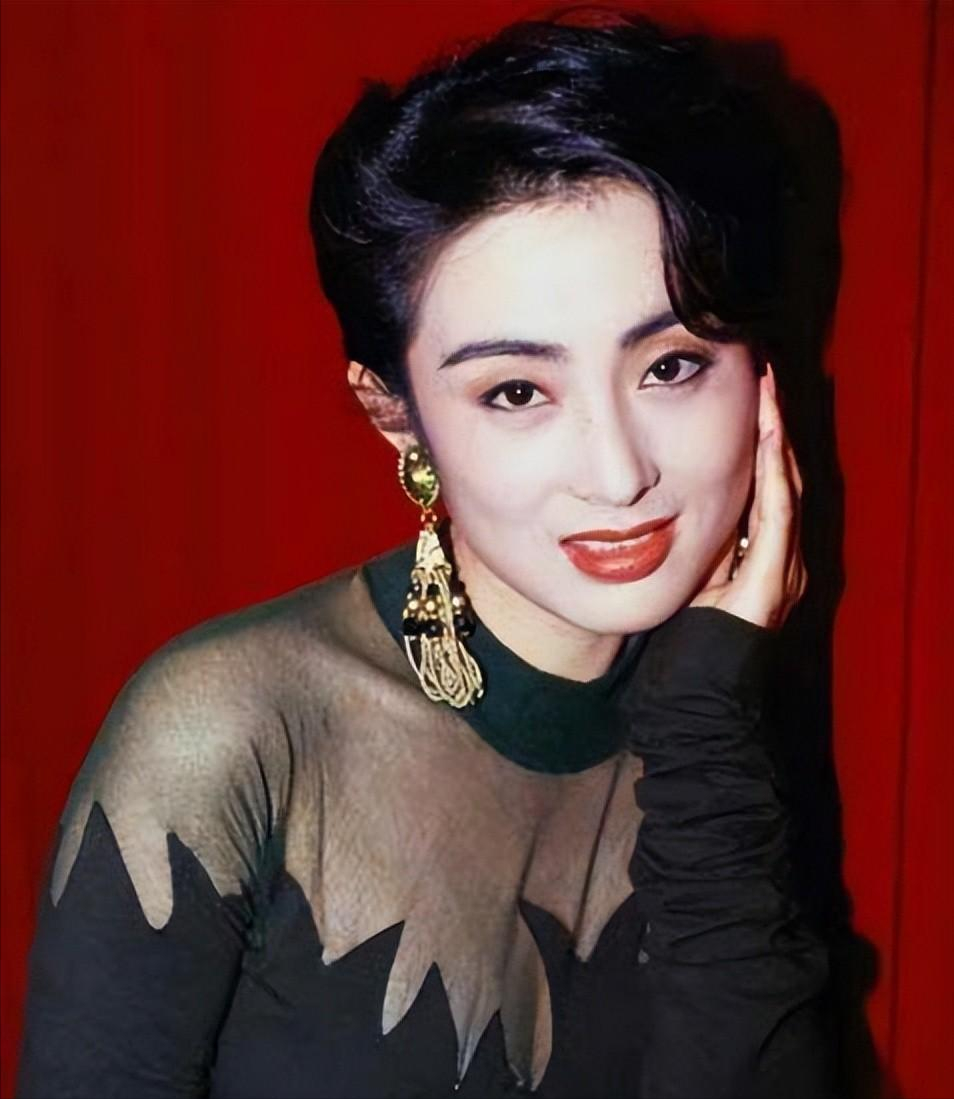 论女星的短发角色,只服这10位港台女神!热巴等人就别硬上弓了