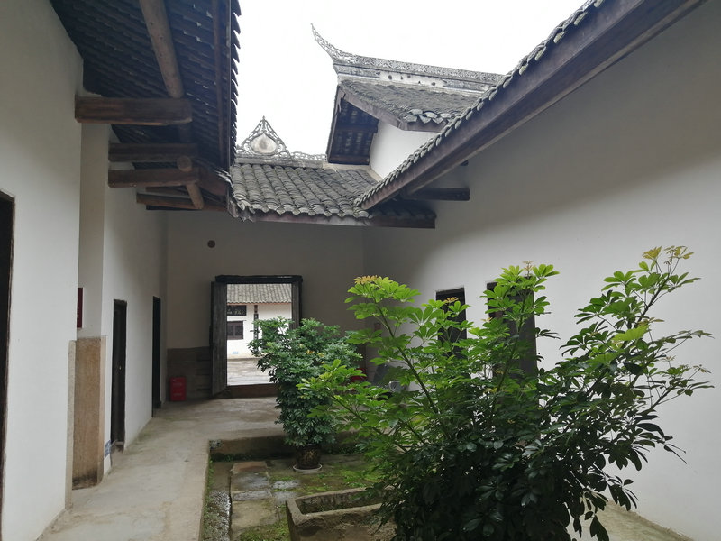 「全国主流媒体德阳行」游范家大院 寻千载廉俭家风