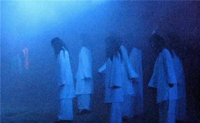 湘西赶尸是真是假?赶尸匠田铁武还原全程,揭开神秘的赶尸面纱