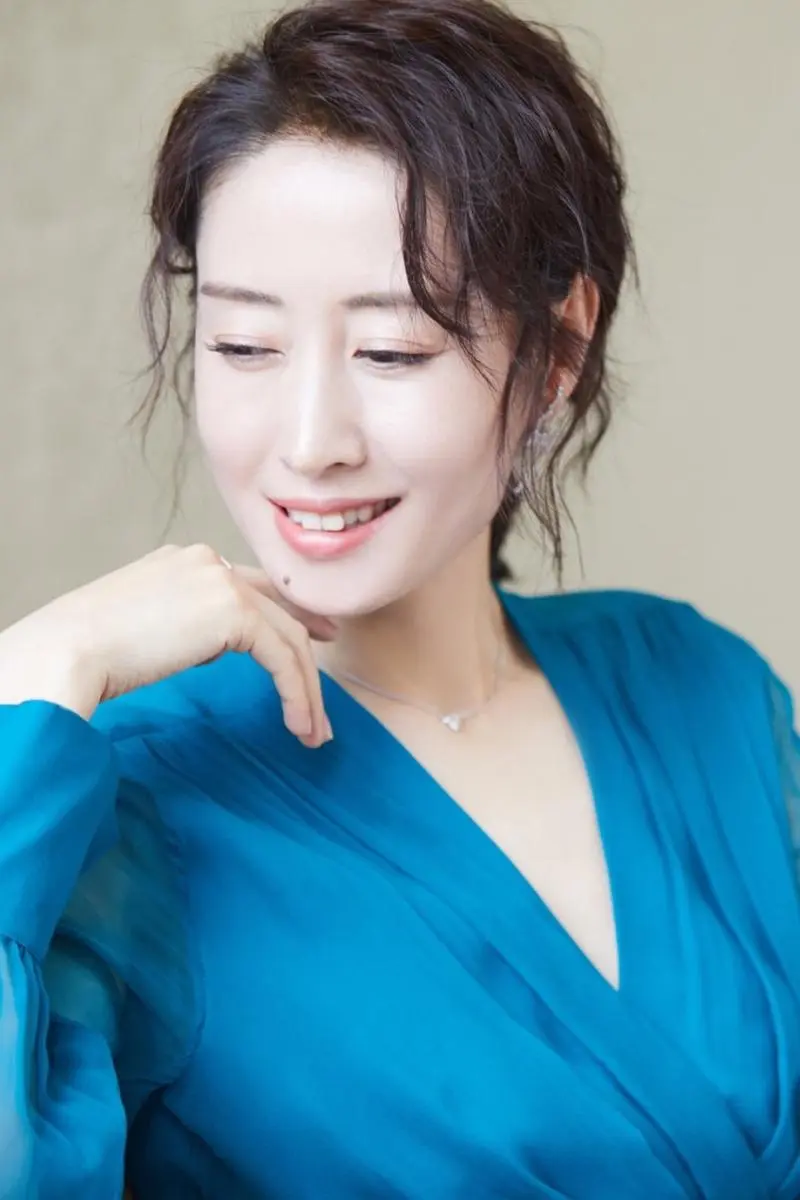 刘敏涛:嫁豪门独守空房7年,离婚后重返荧屏,今女儿成她的骄傲