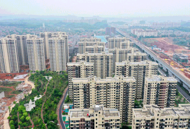 长沙暮云片区这个优势,劣势都很明显的楼盘,价格居然这么贵!