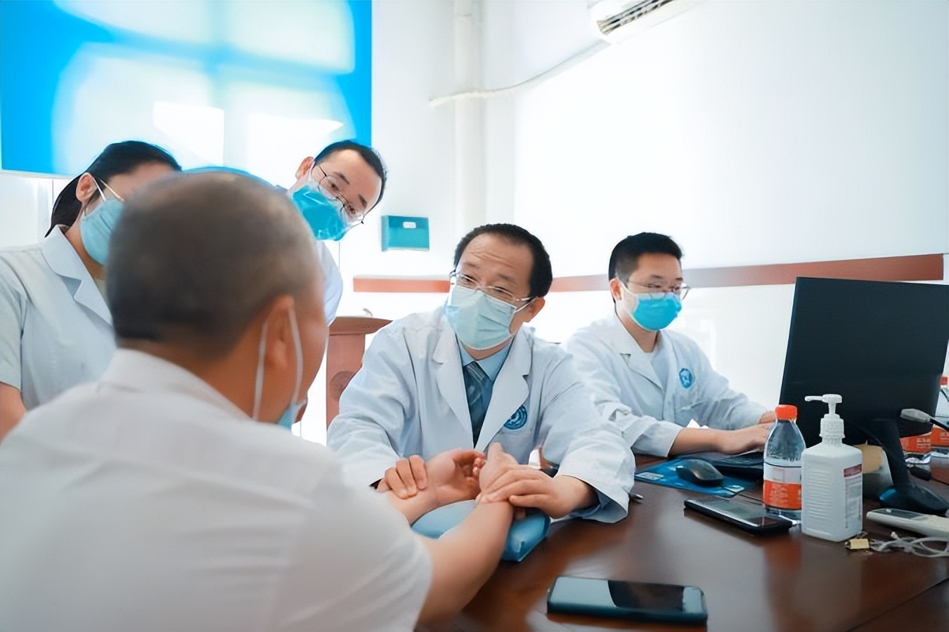 "学我,像我,超过我."——记跟学北京专家李博老师有感