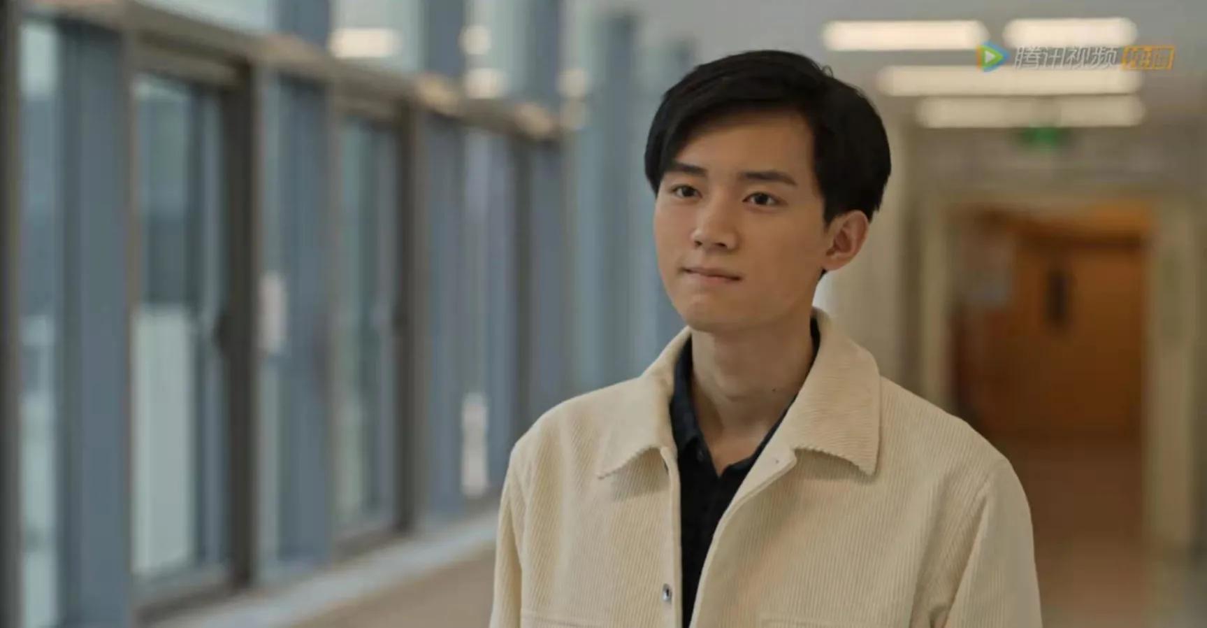 《乔家的儿女》原著齐志强临终前只叫了七七,给他讲的什么故事?