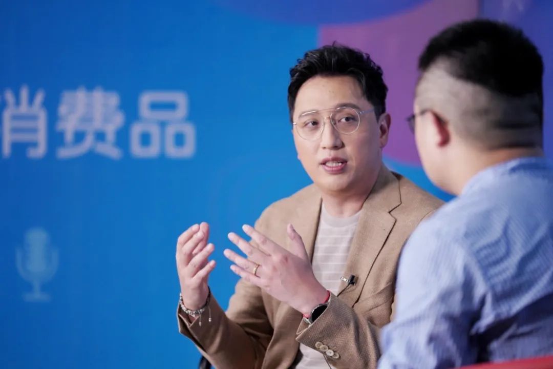 对话大咖丨华少来渝直播带货,关于重庆美食,他这么说