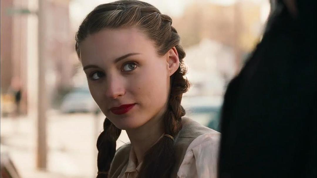 冯塔纳笔下19世纪的德国:贵族资产阶级化与新富裕资产阶级贵族化