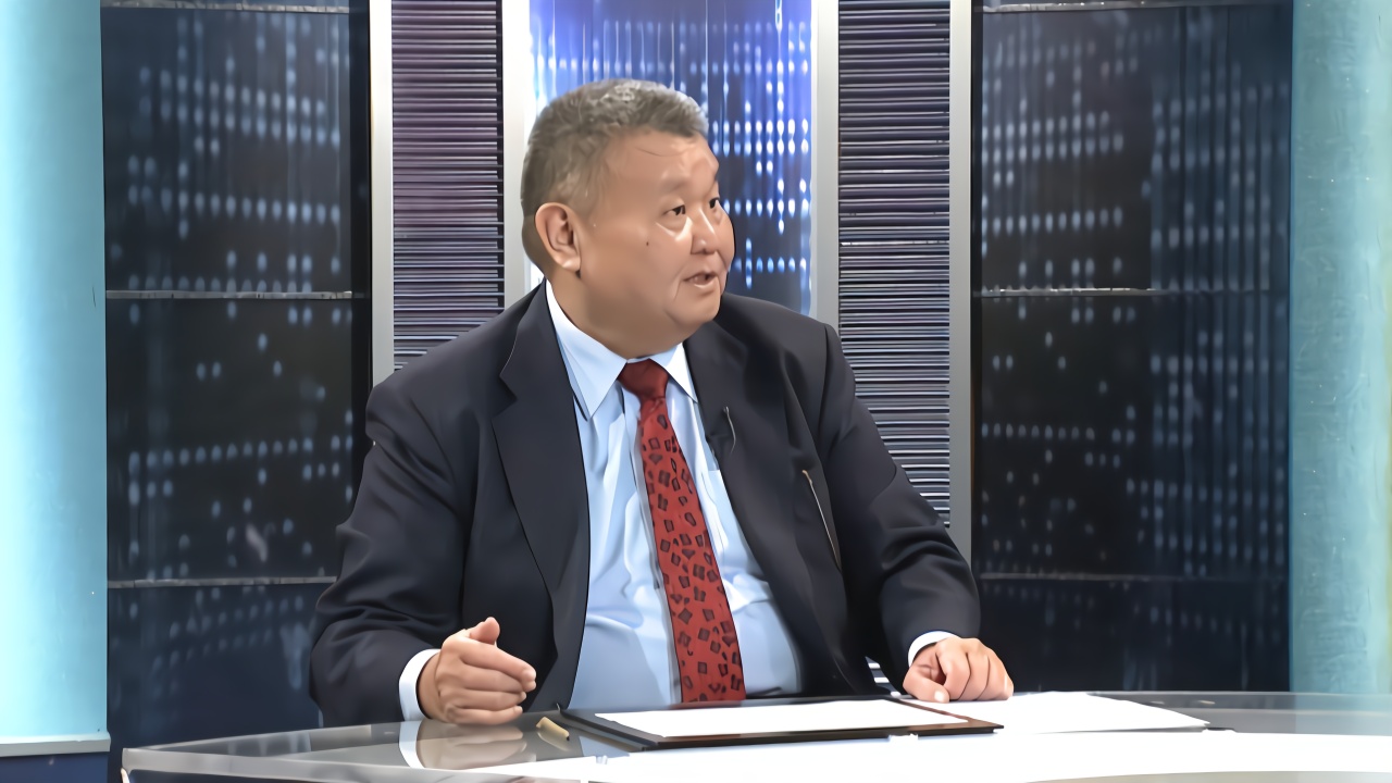 台湾名嘴黎建南,力挺祖国统一遭报复,将女儿送大陆仍为两岸发声