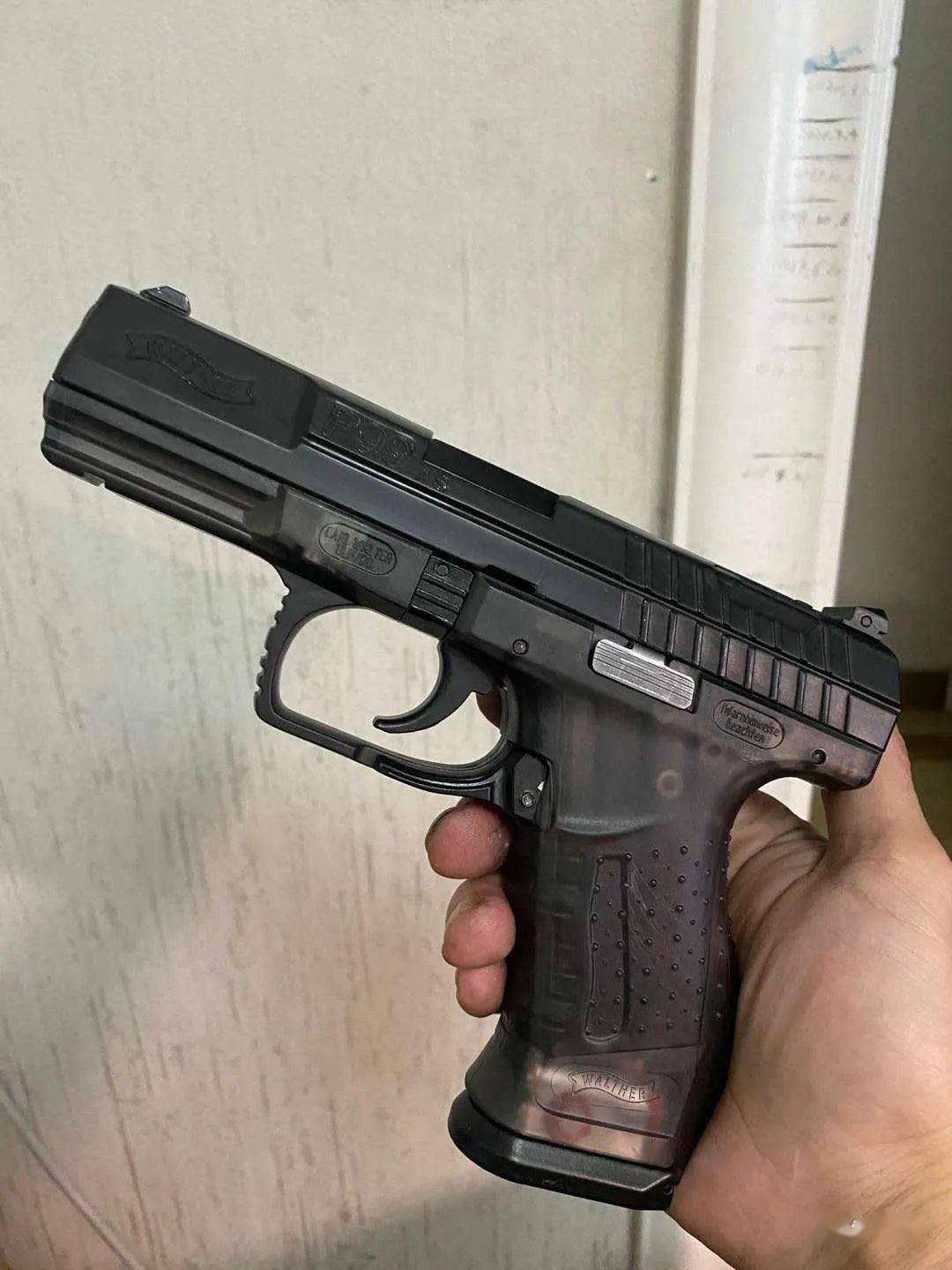 特工专用手枪:walther p99半自动手枪