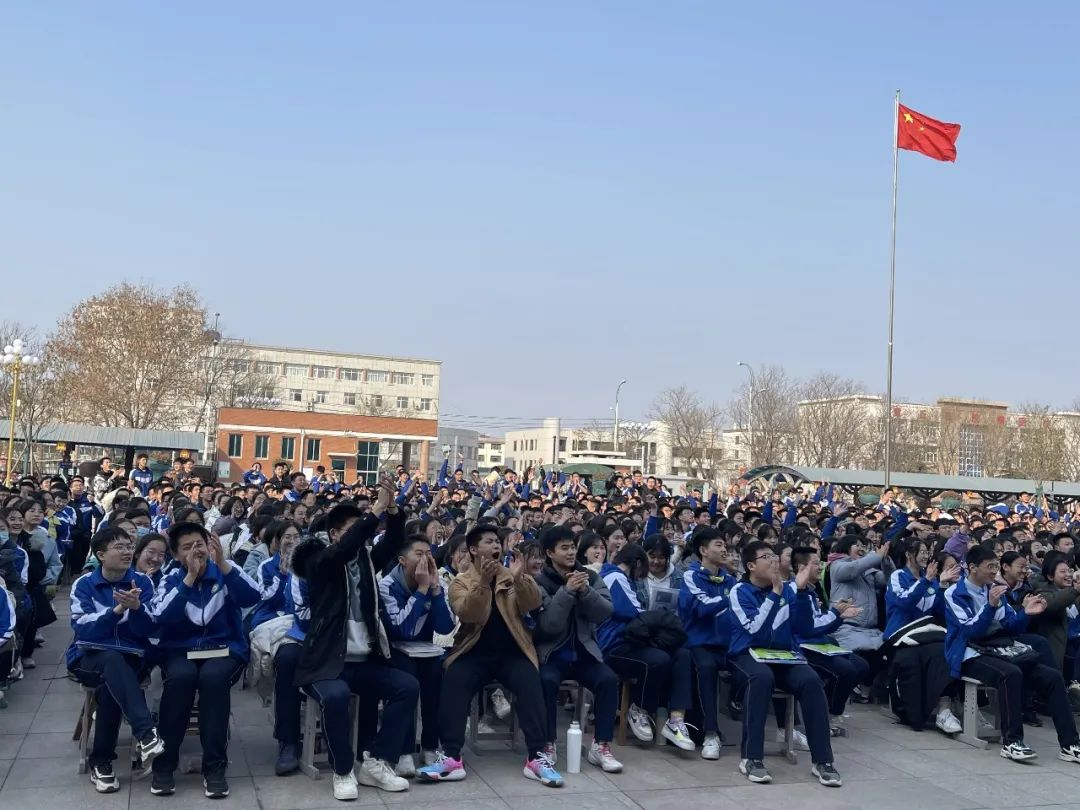 济南市章丘区第五中学举行2021级青春风采颁奖典礼